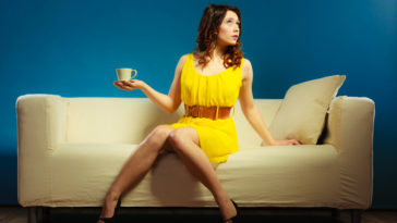 comment oser le total look coloré