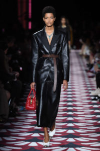 tendances de mode trench cuir